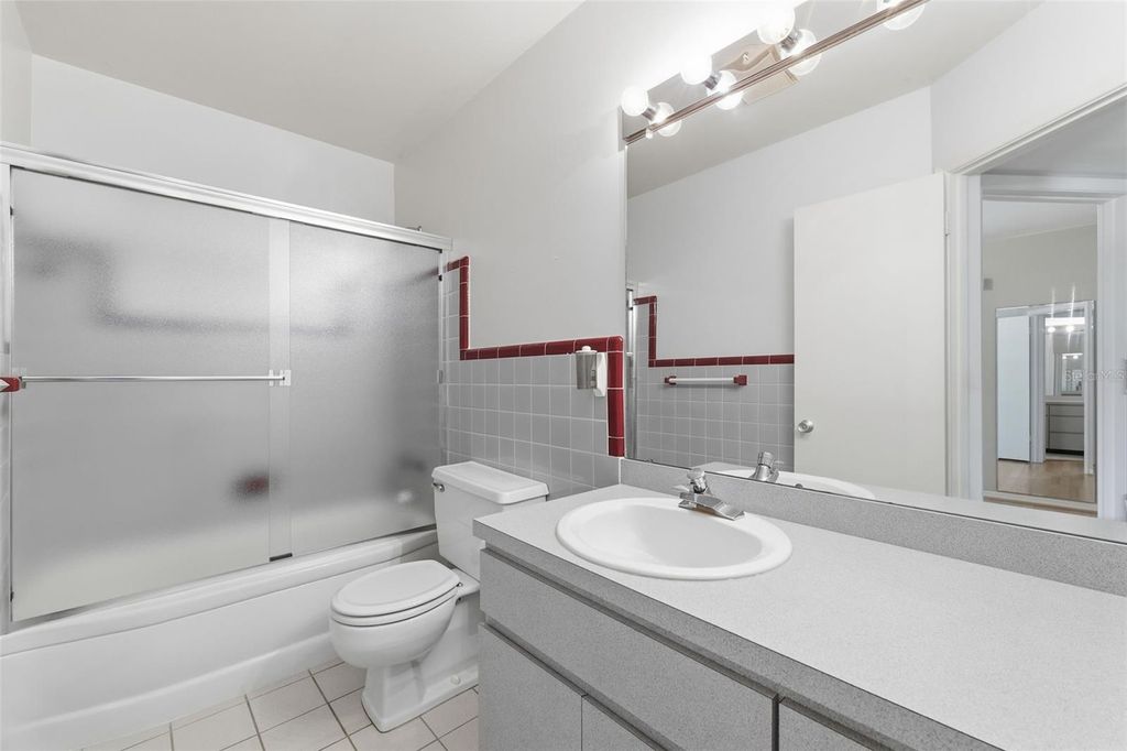 Photo of 10449 53rd Avenue N, St Petersburg, FL 33708 (MLS # TB8478119)