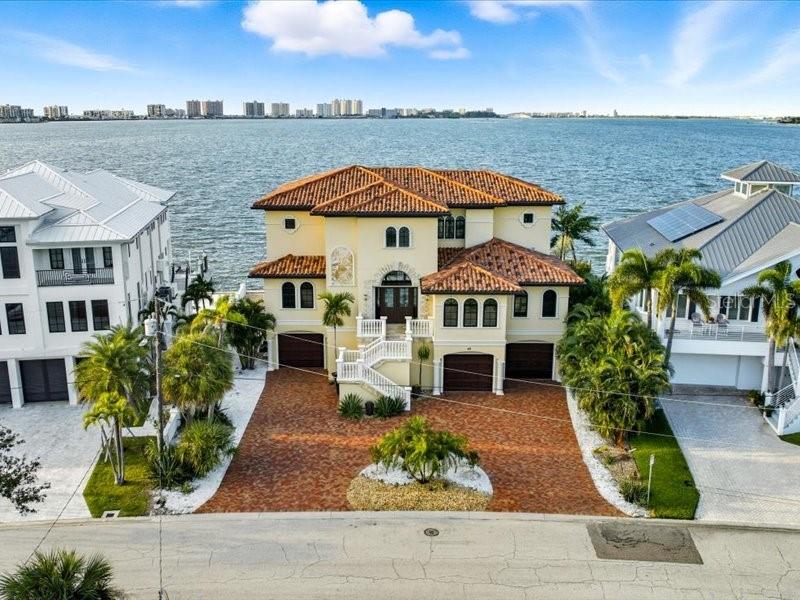 EAGLES NEST POINT - Residential