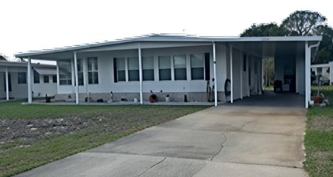 Photo of 1211 Apache Circle, Tavares, FL 32778 (MLS # G5109604)