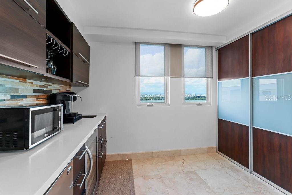 ISLA VERDE - Residential