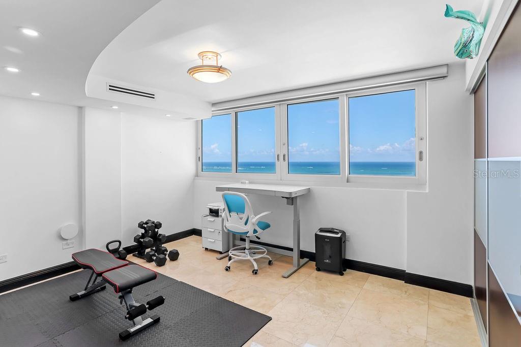 ISLA VERDE - Residential