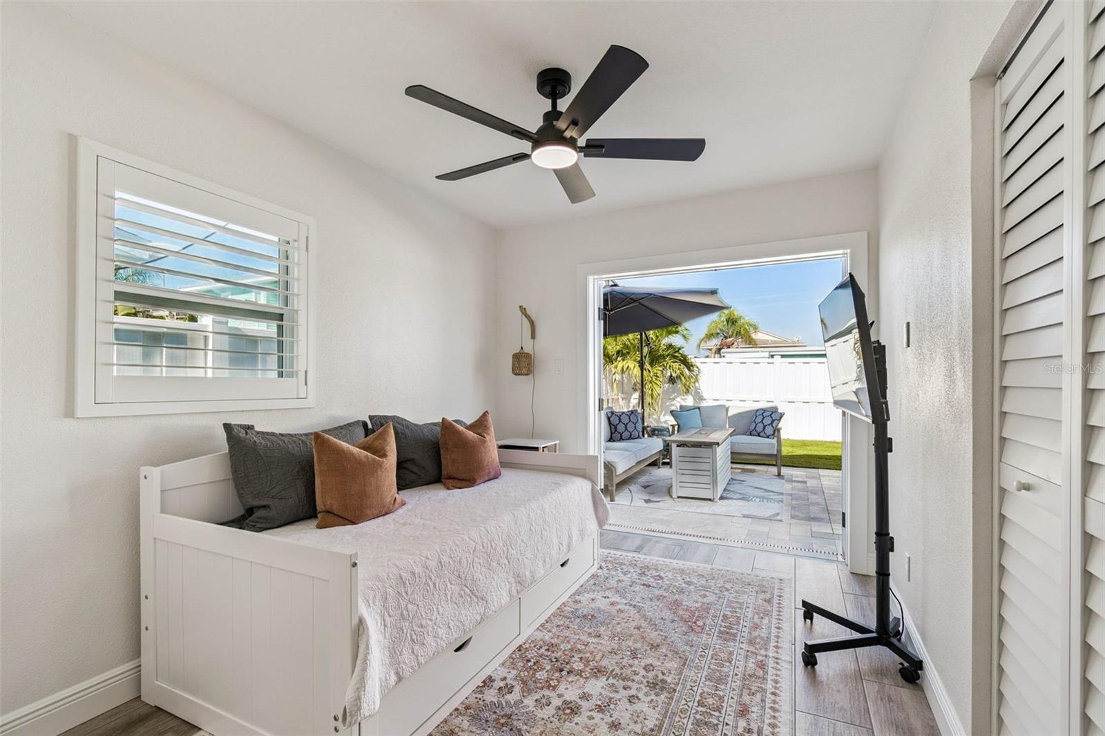 SURFSIDE SUB 4 - Residential