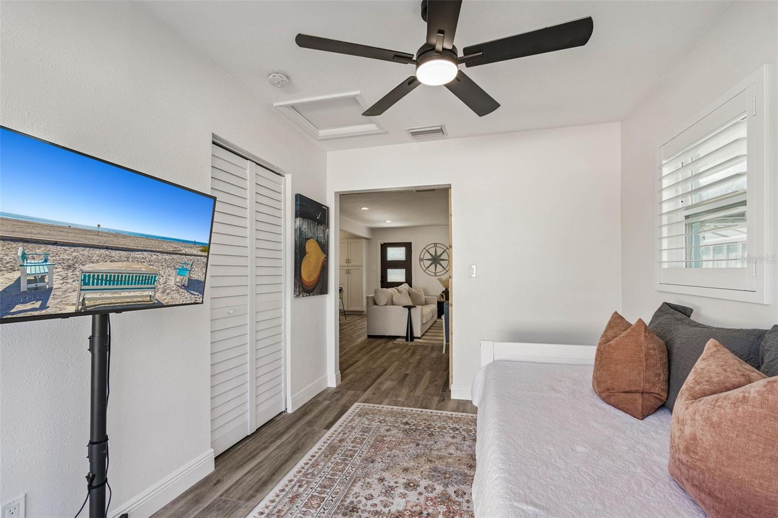 SURFSIDE SUB 4 - Residential