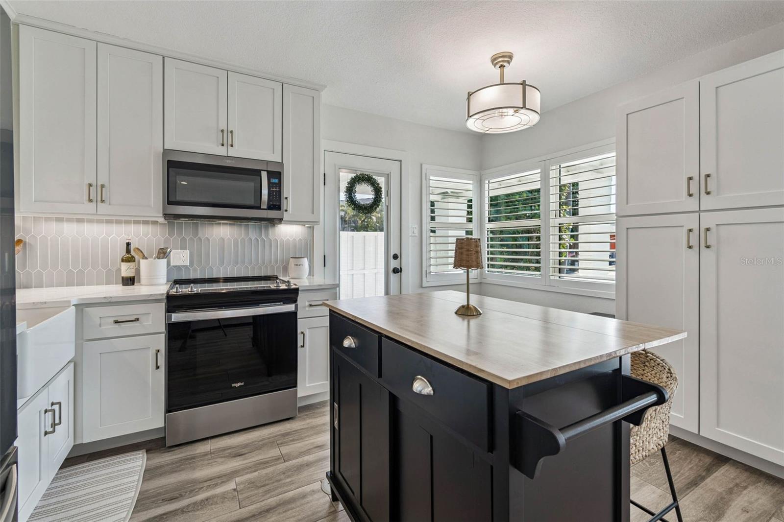 SURFSIDE SUB 4 - Residential