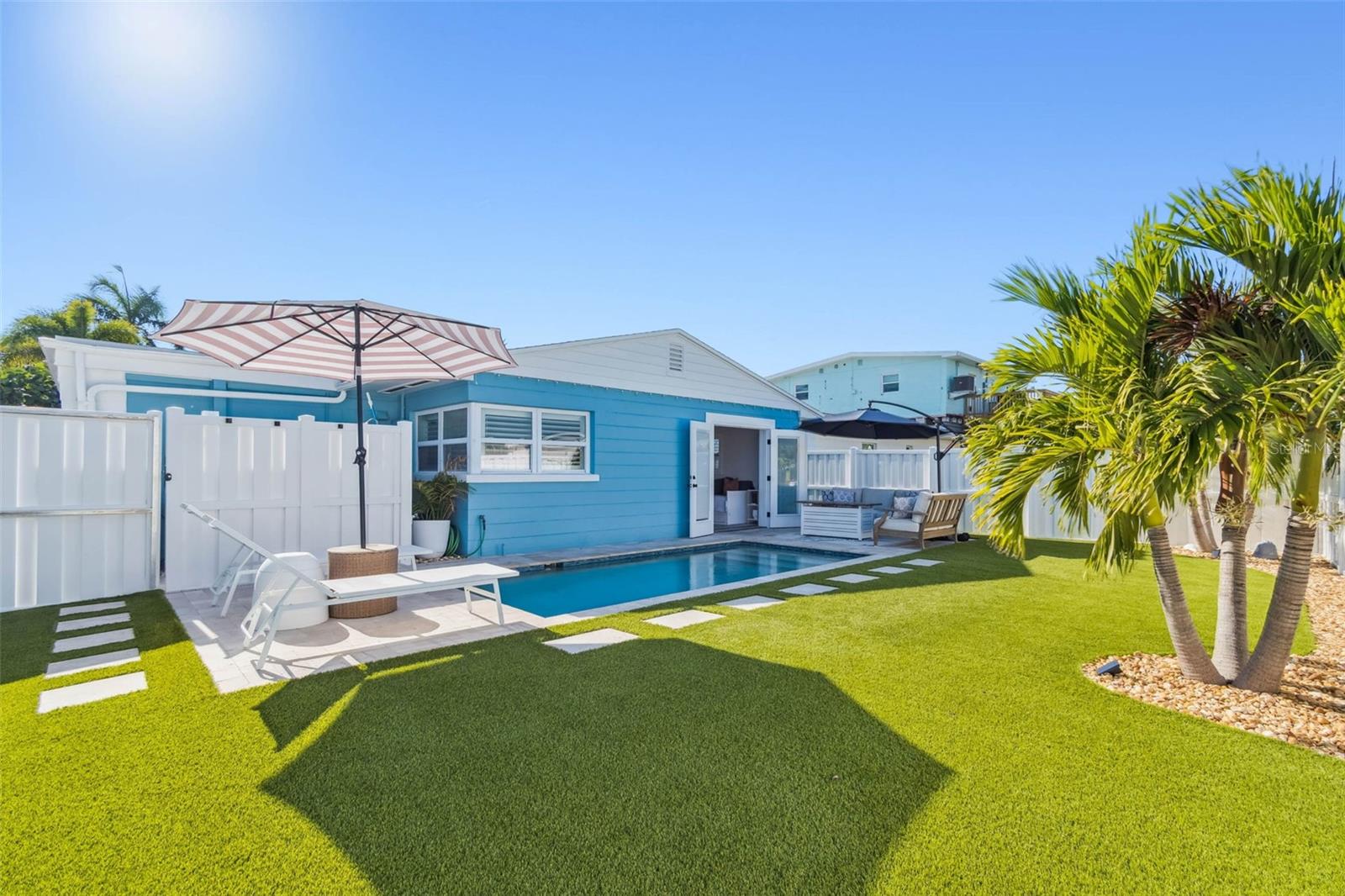 SURFSIDE SUB 4 - Residential