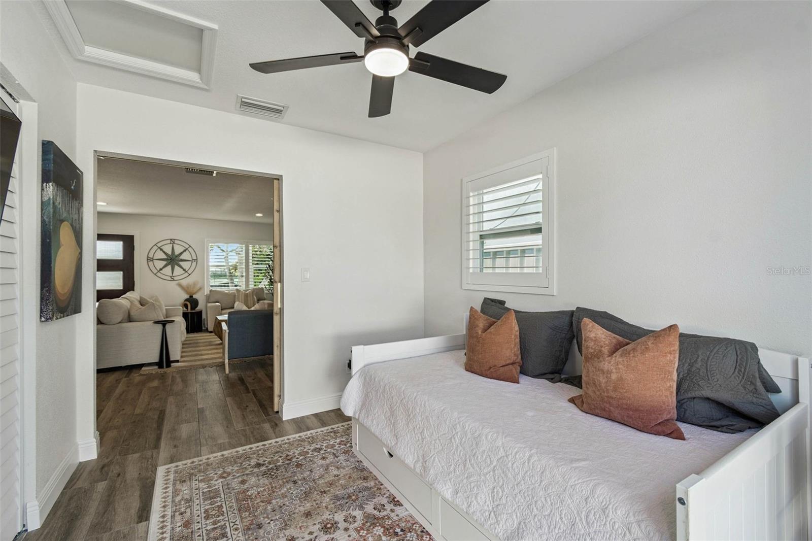 SURFSIDE SUB 4 - Residential