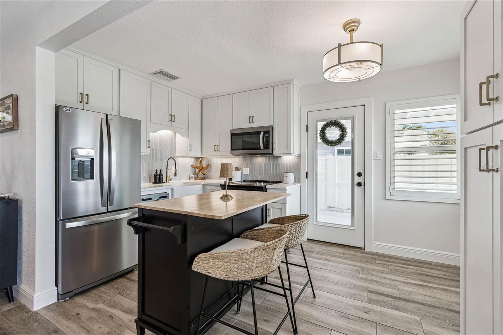 SURFSIDE SUB 4 - Residential