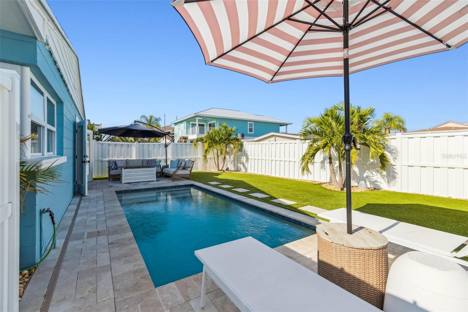 SURFSIDE SUB 4 - Residential