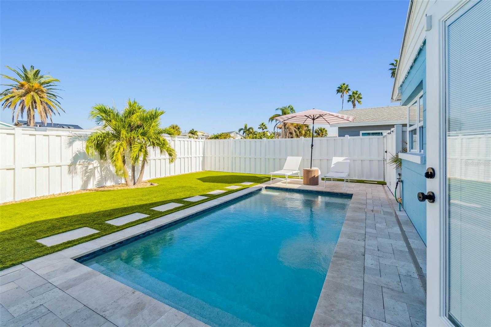 SURFSIDE SUB 4 - Residential