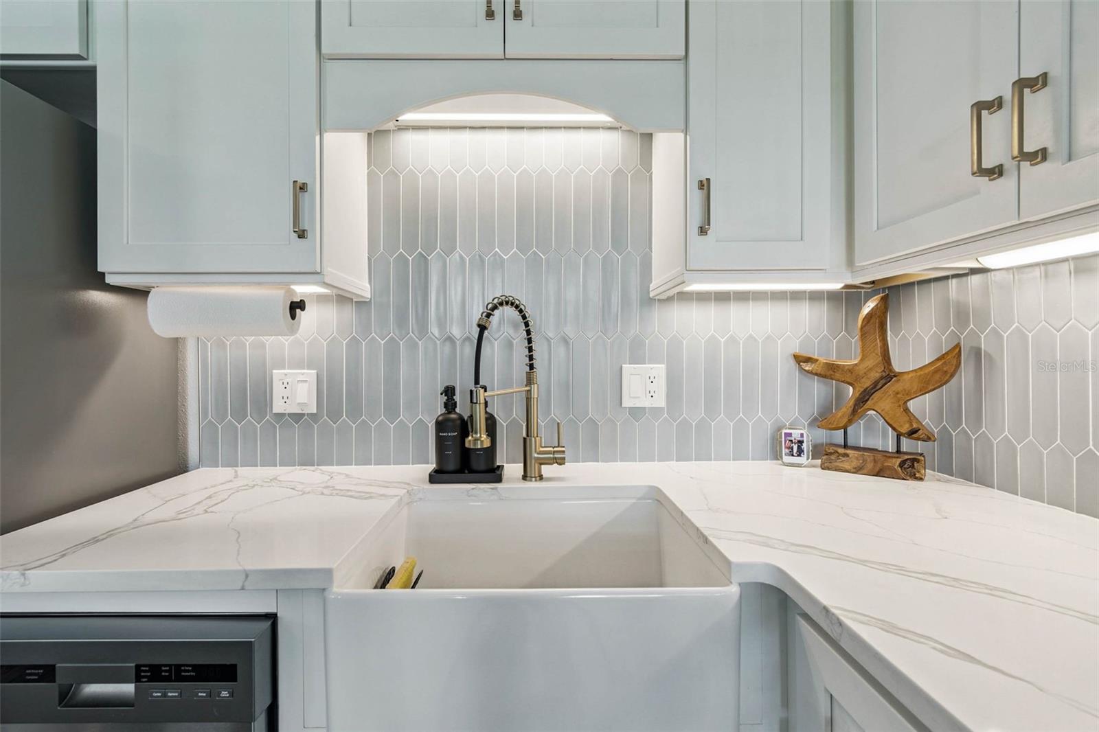 SURFSIDE SUB 4 - Residential