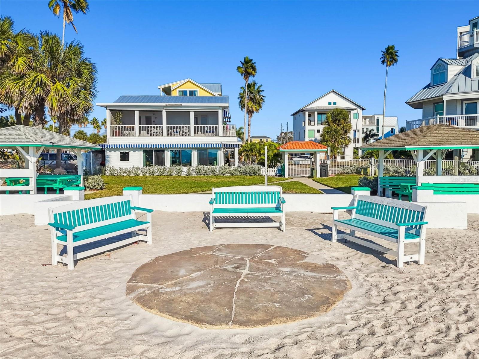 SURFSIDE SUB 4 - Residential