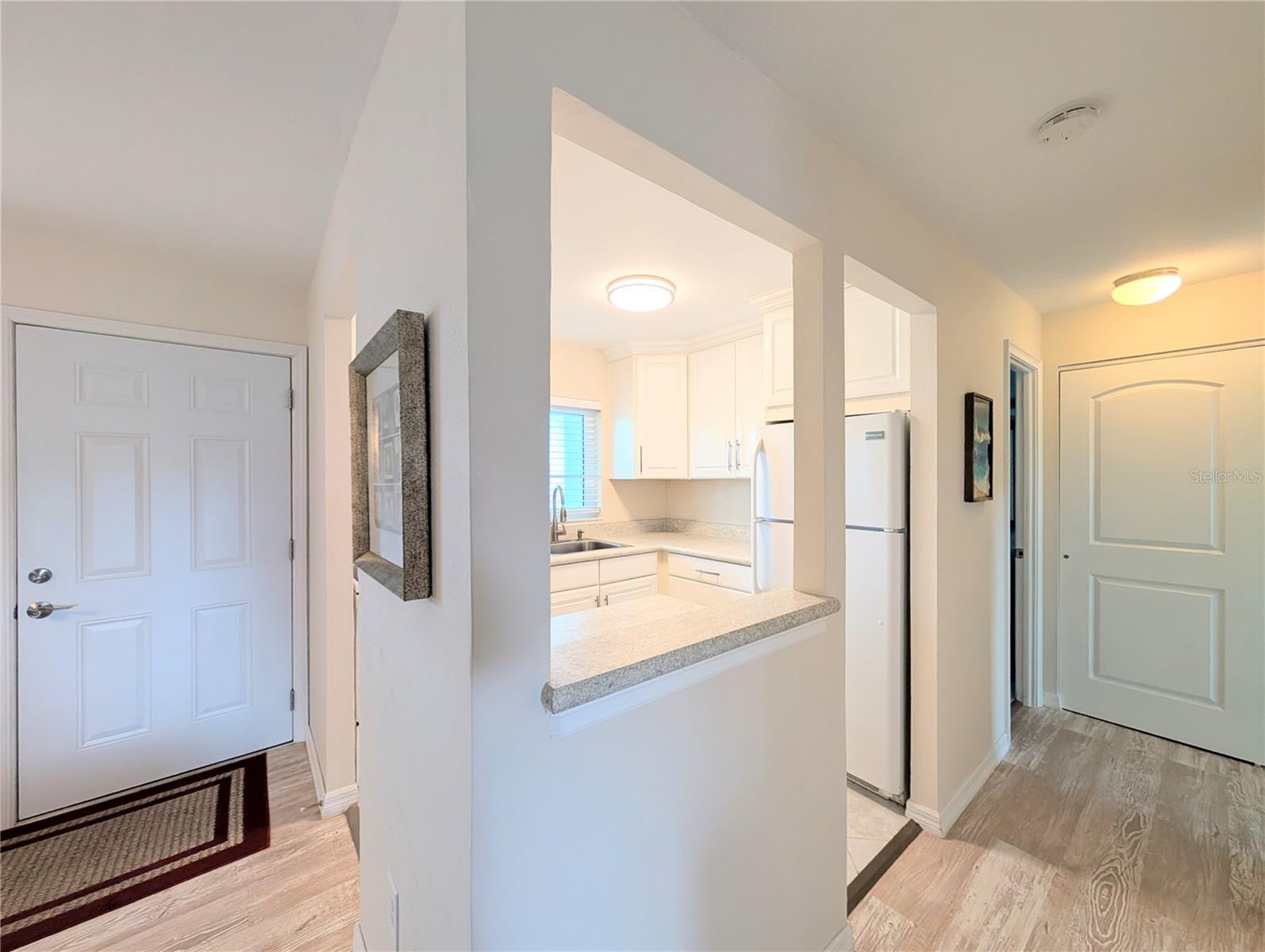 BAYSHORE GARDENS APTS 7 - Residential