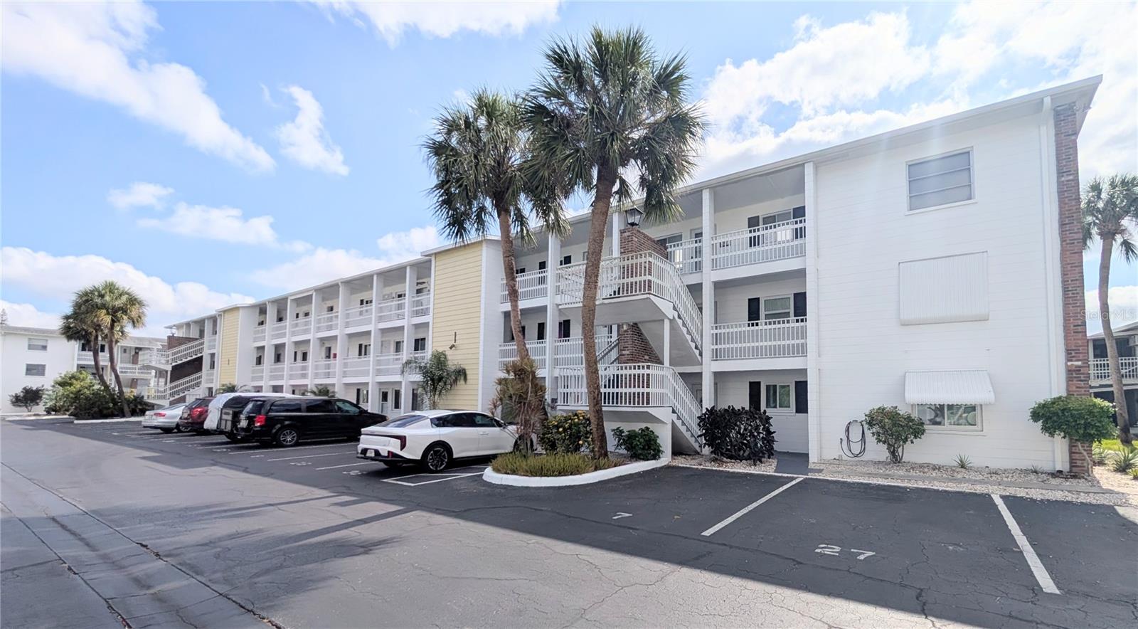 BAYSHORE GARDENS APTS 7 - Residential