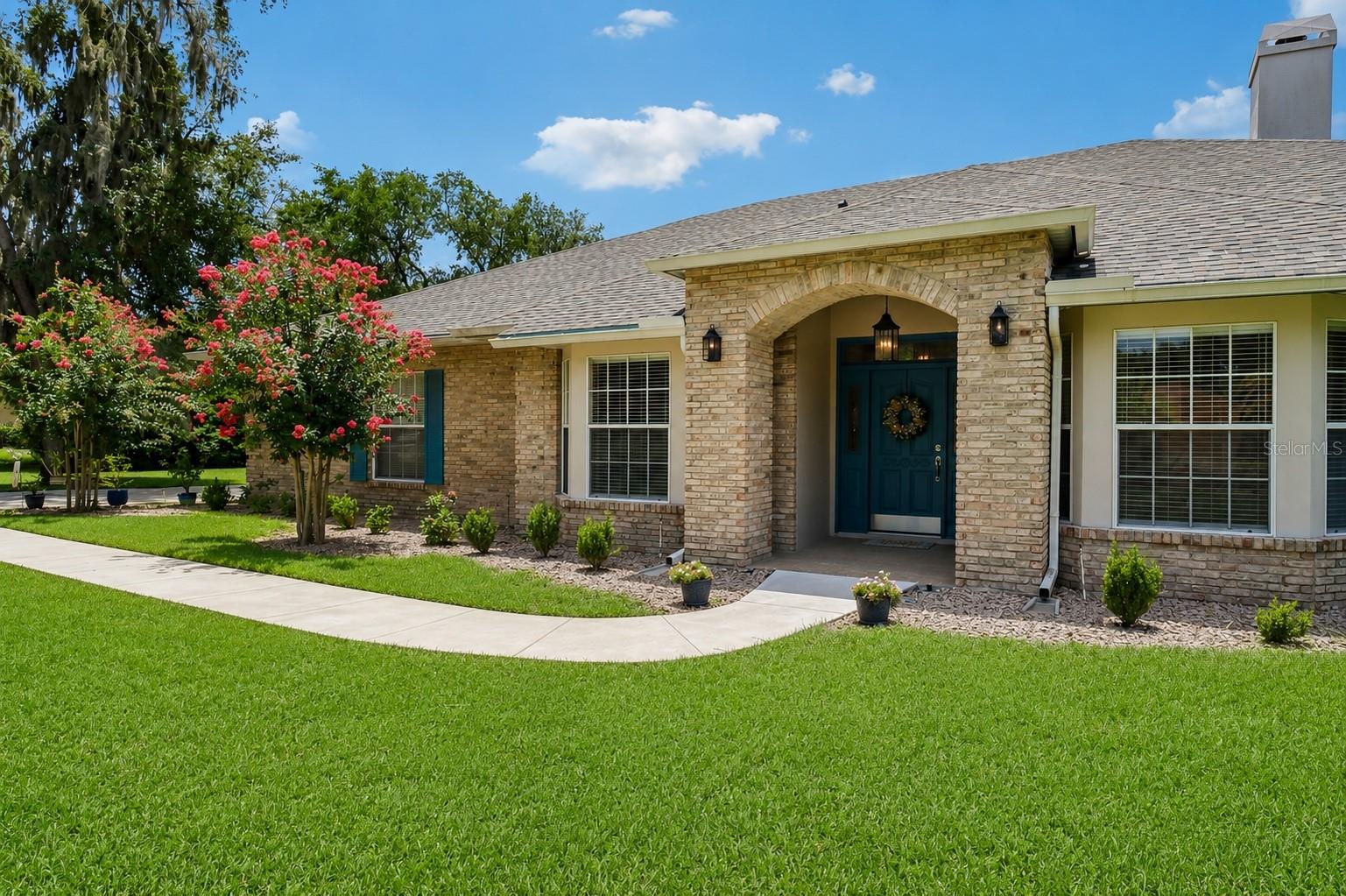 1616 REGAL COVE COURT