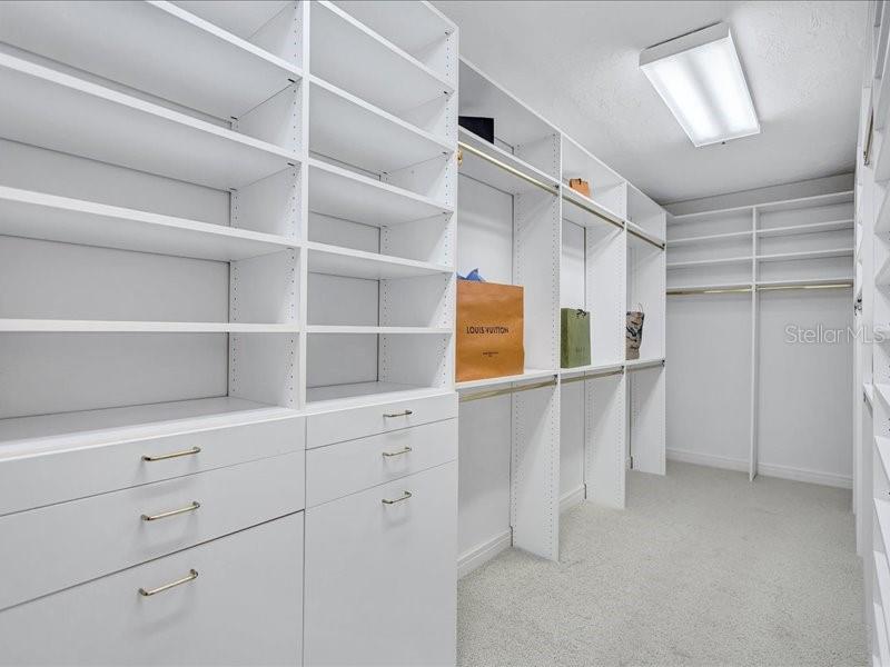 RENAISSANCE - Residential