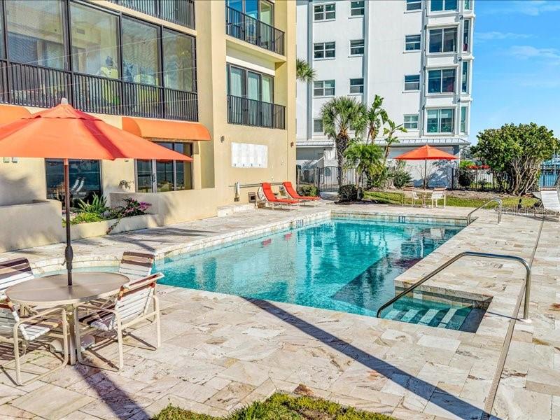 RENAISSANCE - Residential