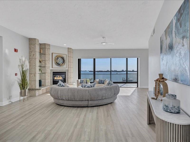 378 GOLDEN GATE POINT 6