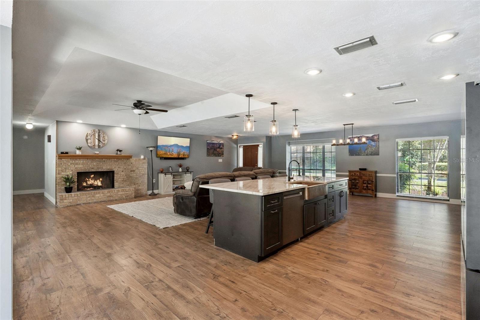 BENT OAK PH 01 - Residential