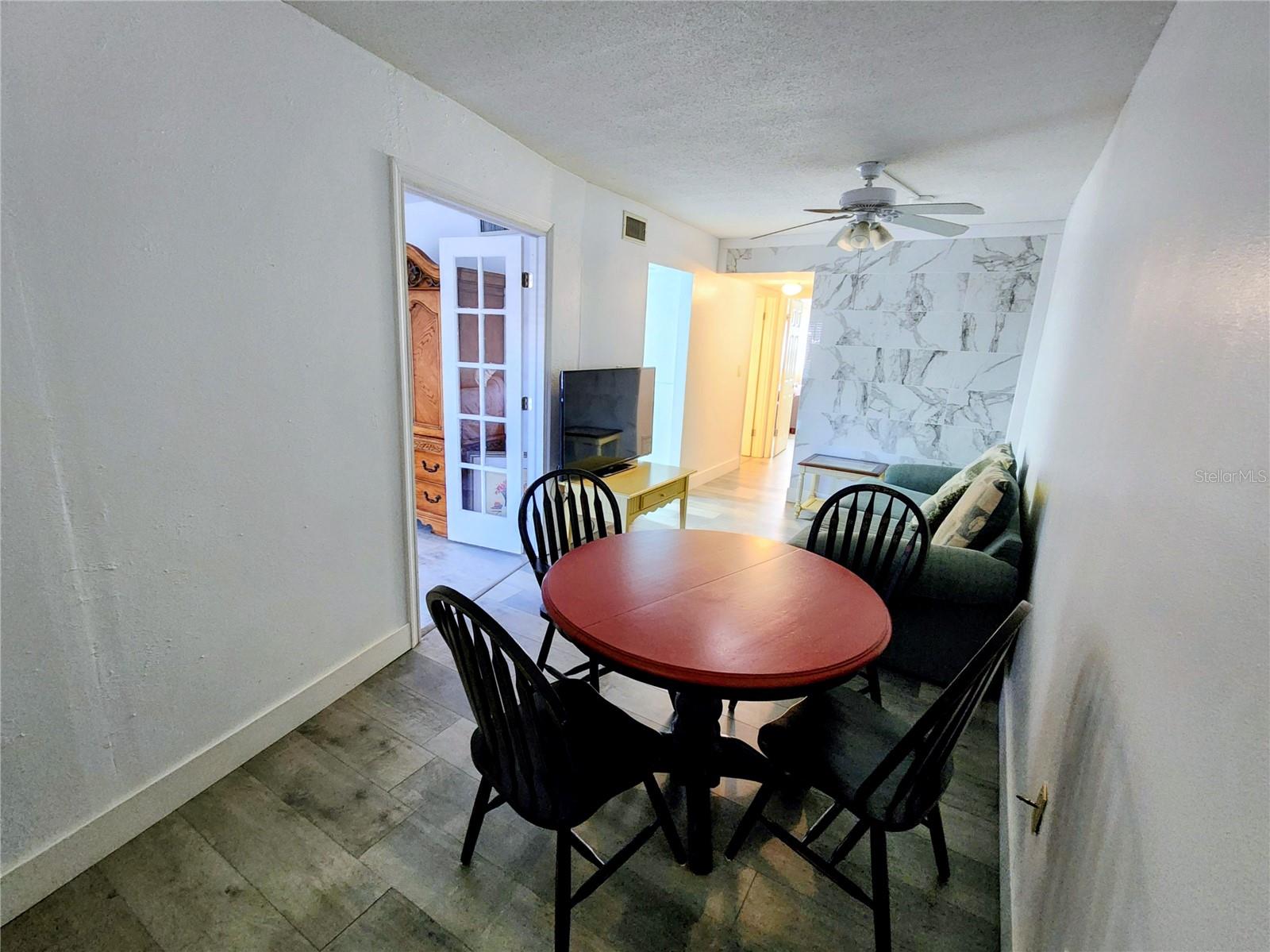 VILLAGE APTS PH 1 - Residential