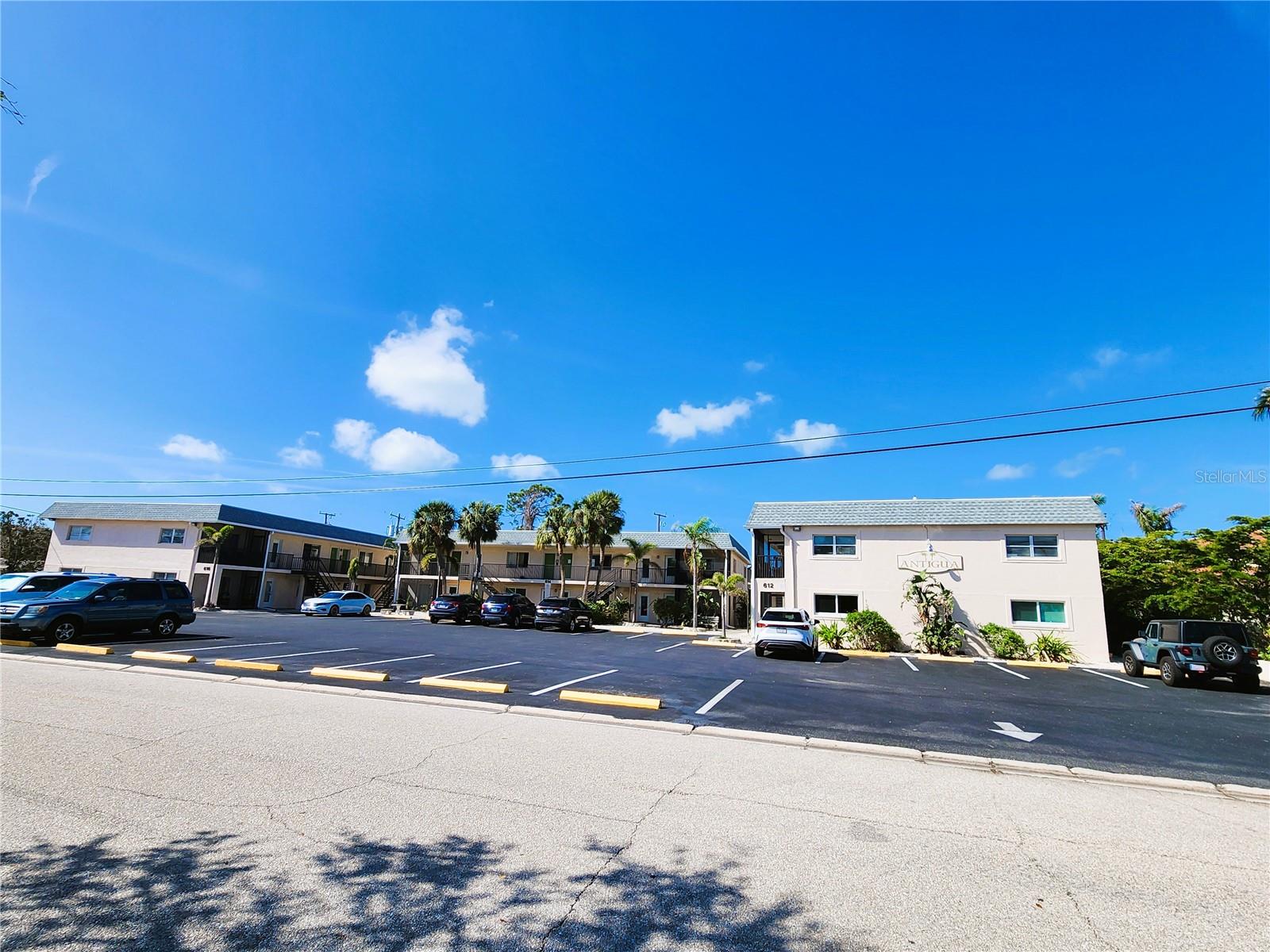 VILLAGE APTS PH 1 - Residential