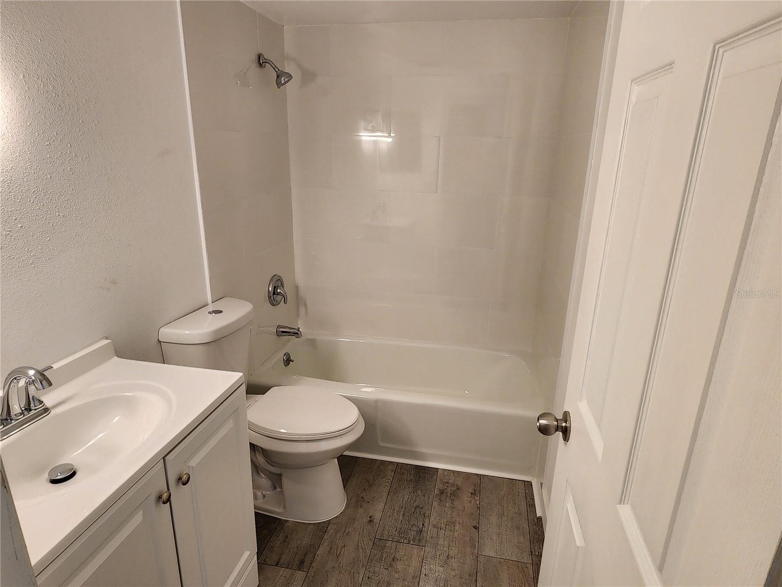 VILLAGE APTS PH 1 - Residential