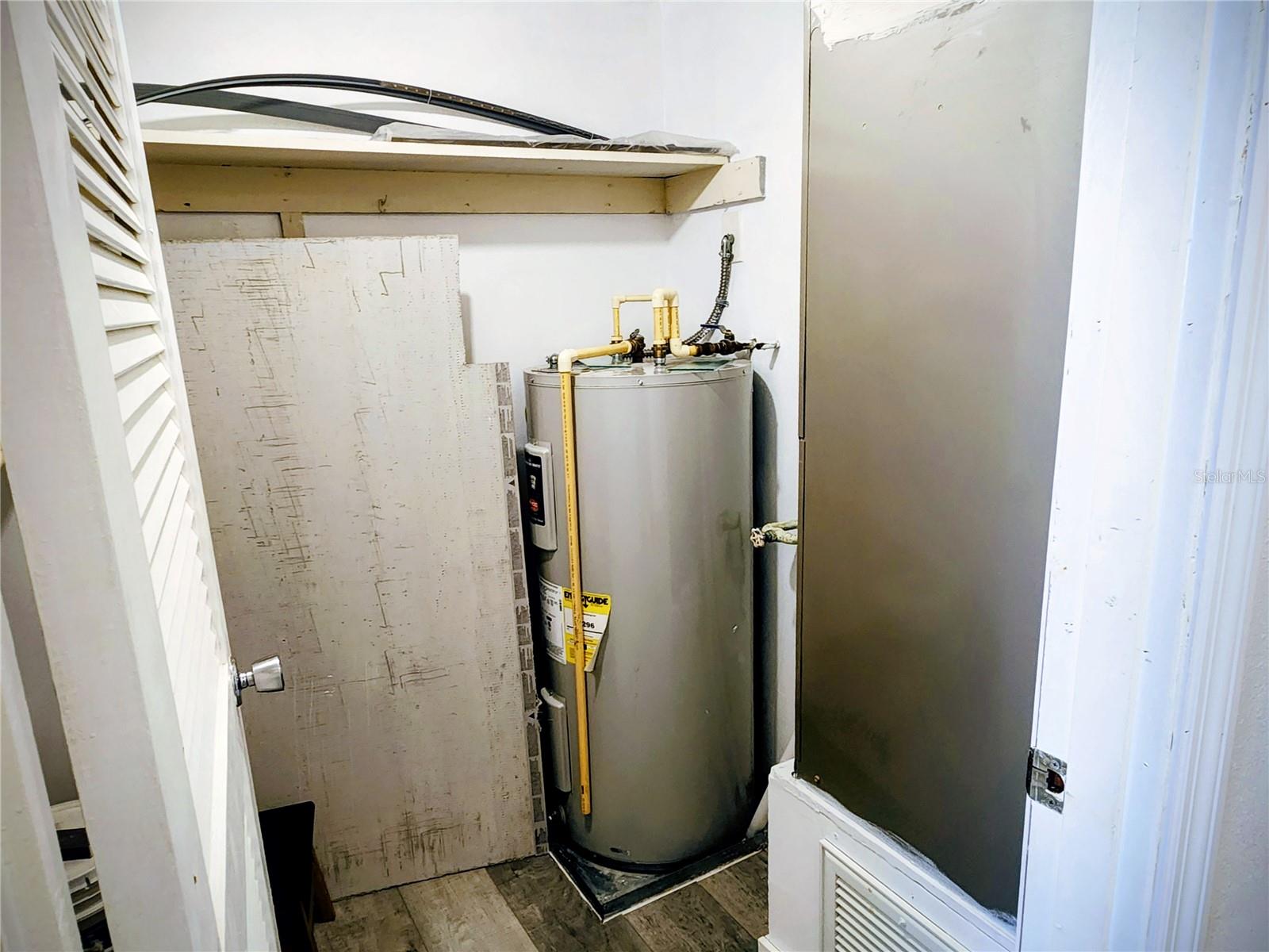 VILLAGE APTS PH 1 - Residential