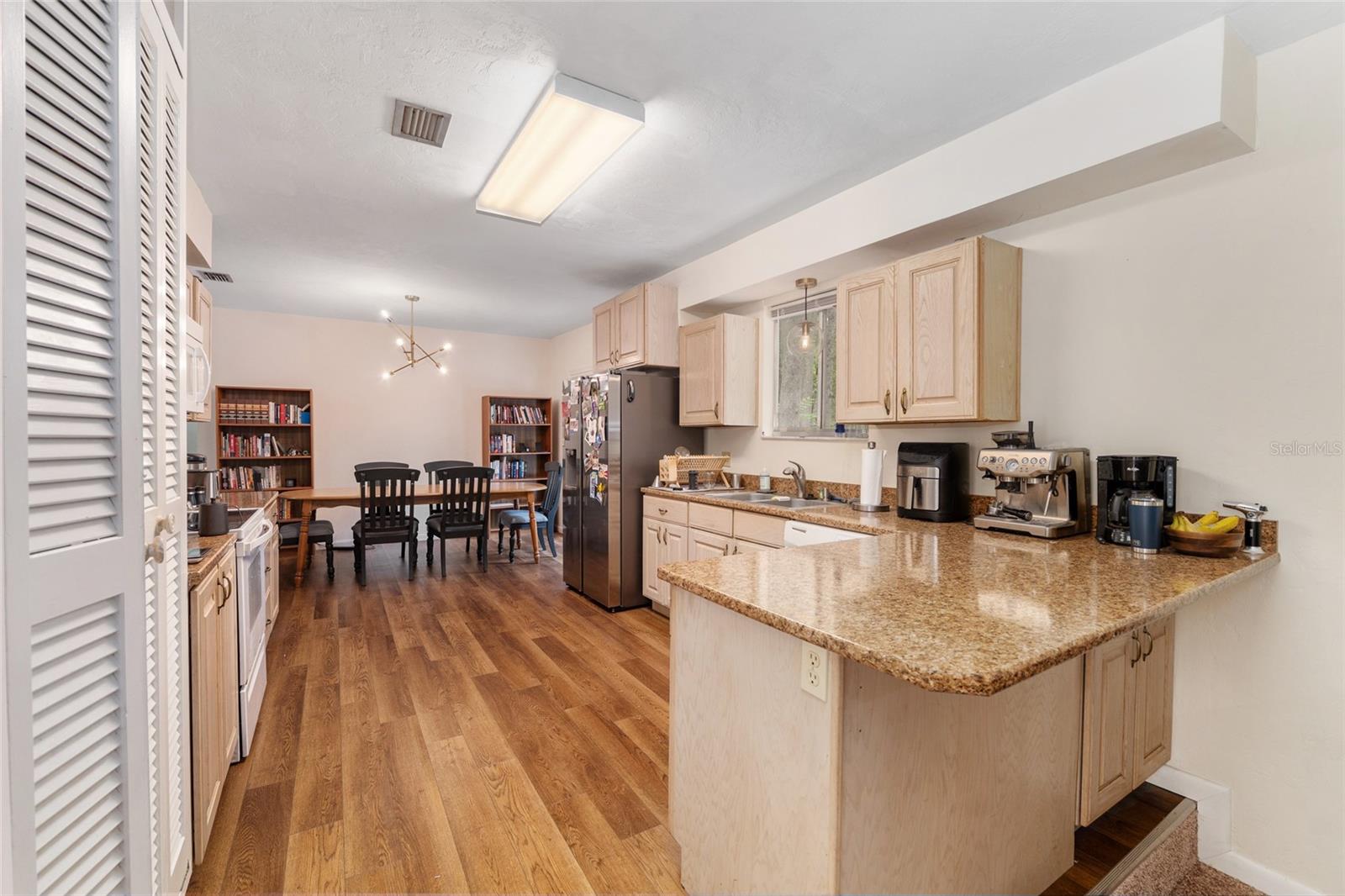 BLACK PINES - Residential