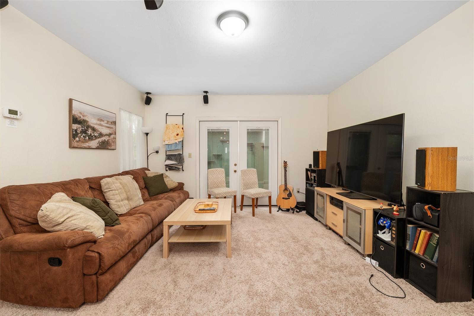 BLACK PINES - Residential