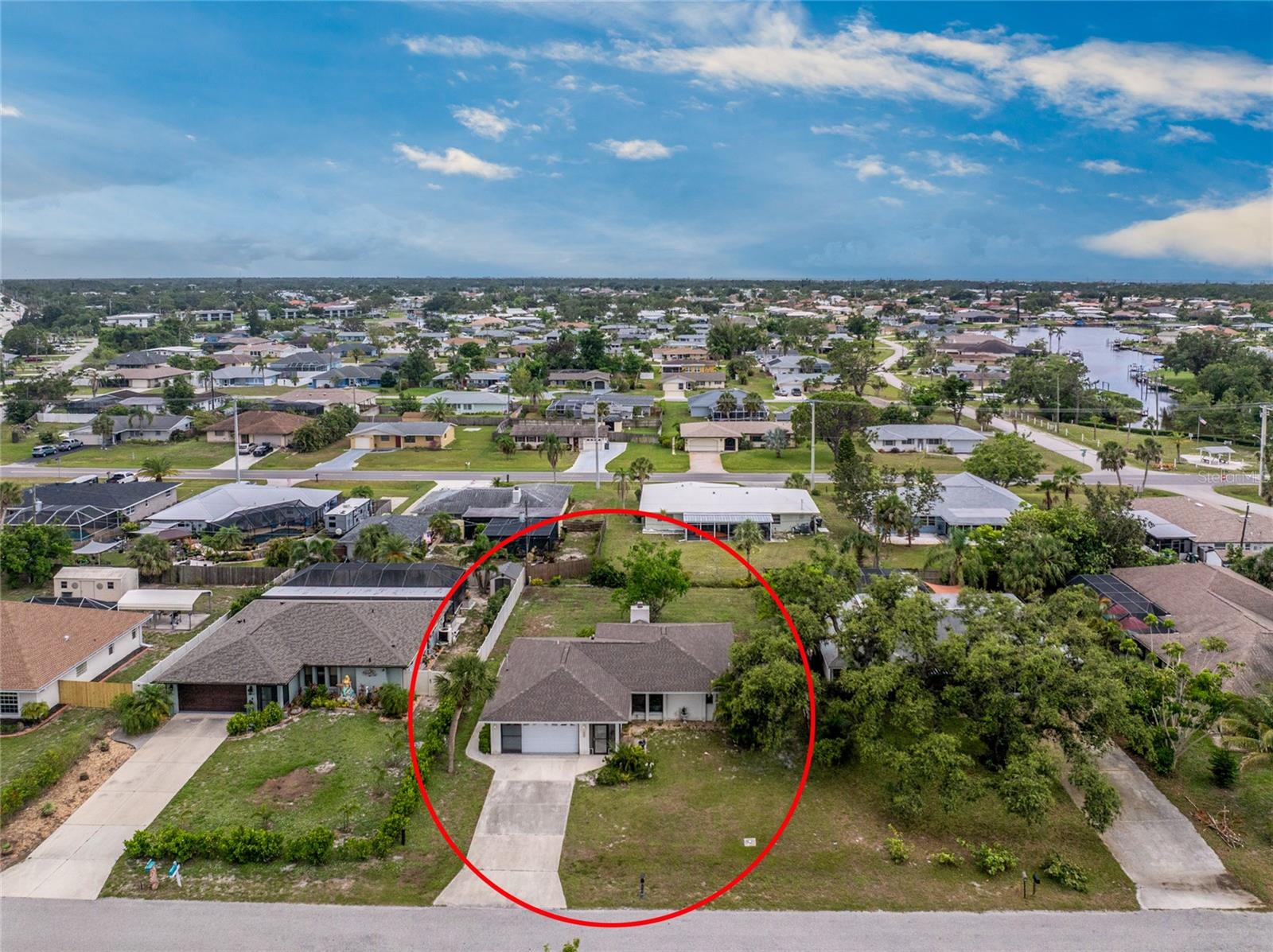 1337 LE PERA ROAD