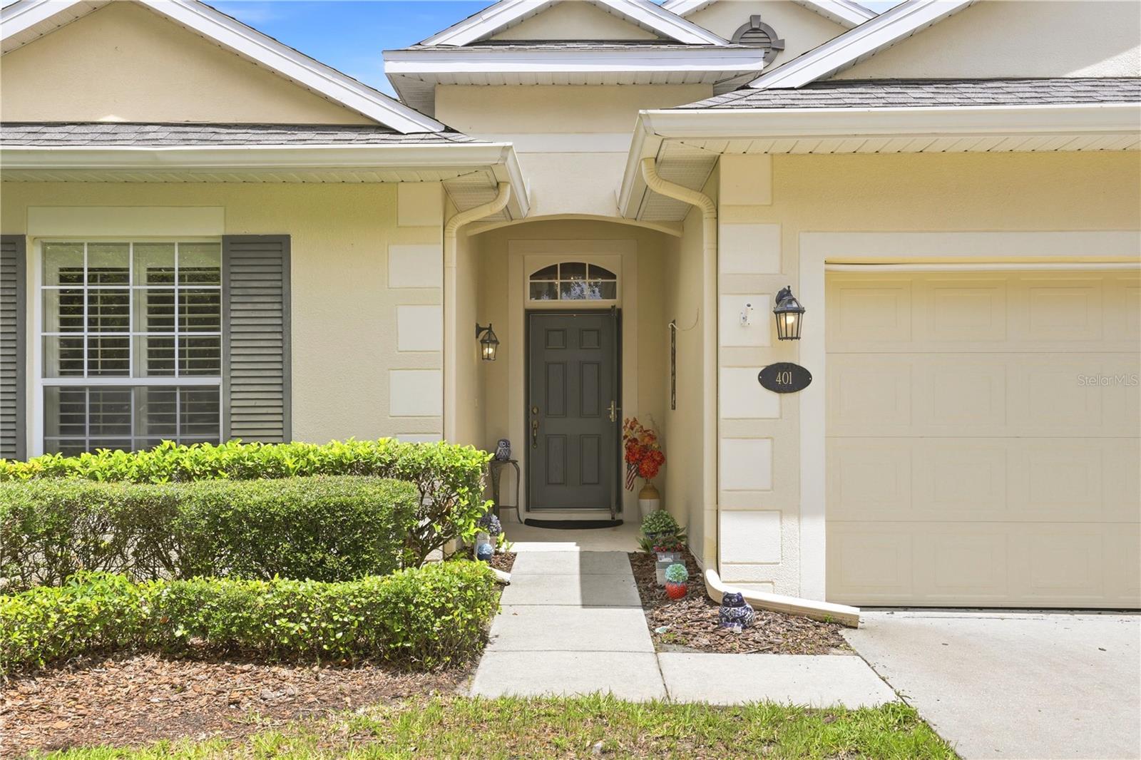 401 HERON POINT WAY