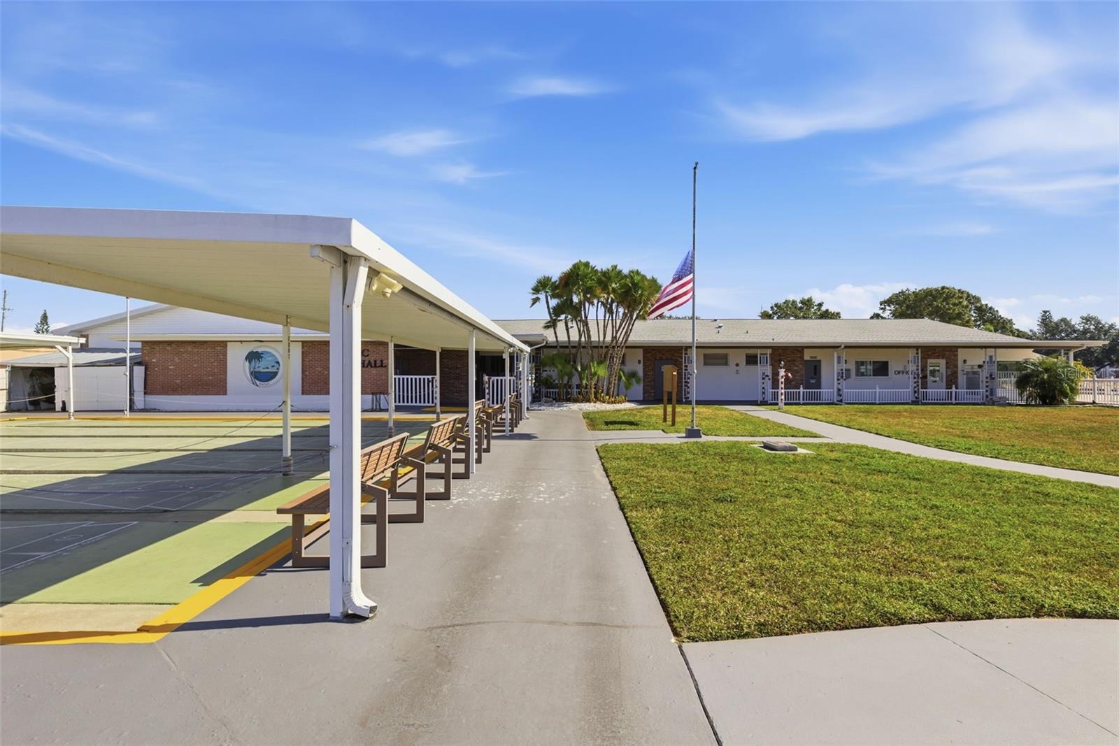 TOWN APTS CONDO - Residential