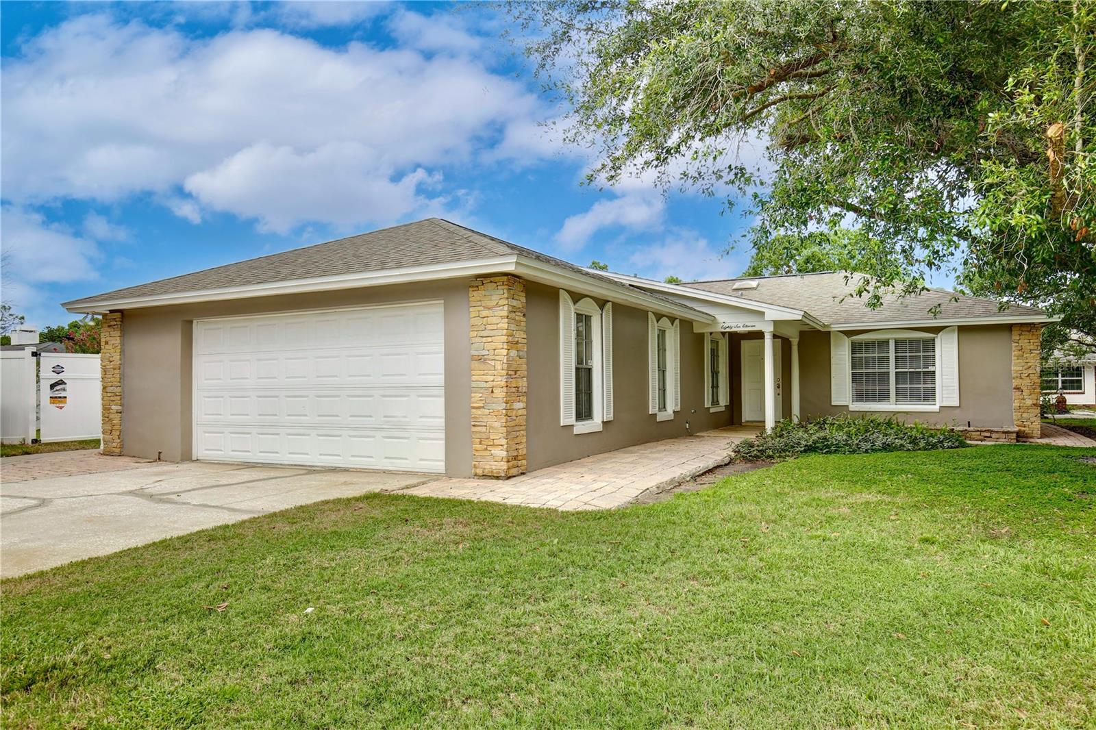8611 EL PRADO AVENUE