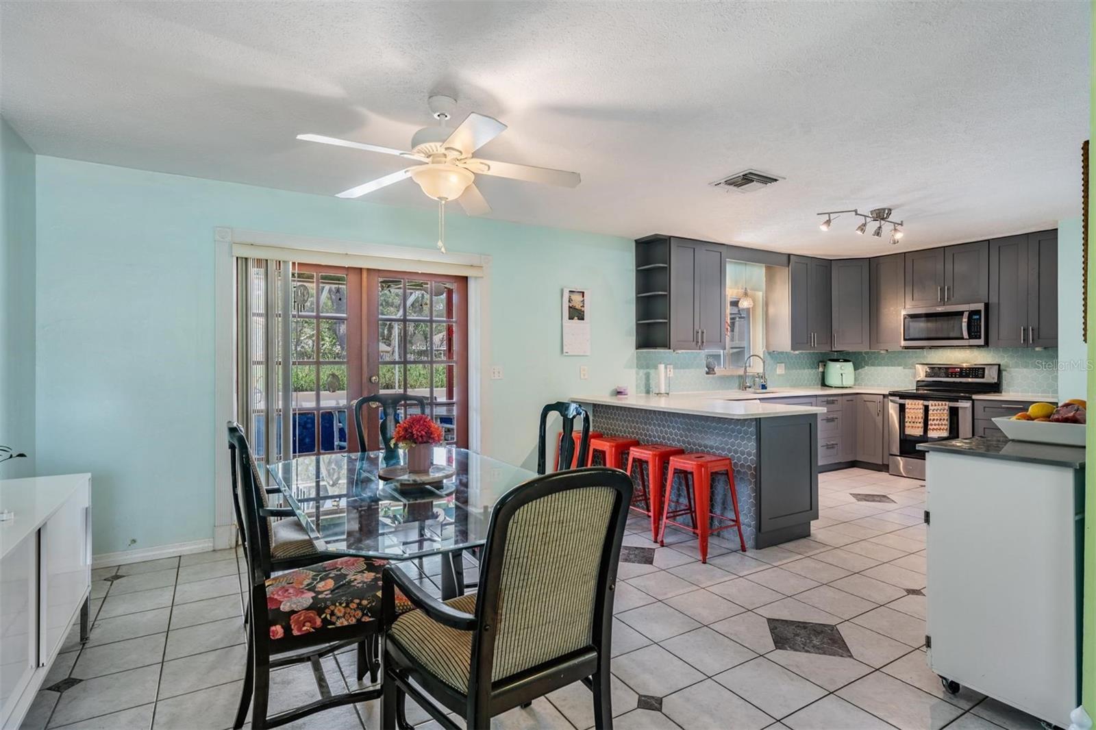 RANCH LAKE ESTATES UNIT 2 - Residential