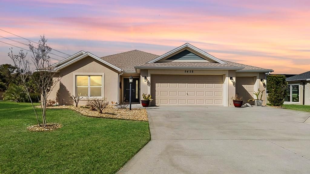 Photo of 5458 Bacon Terrace, The Villages, FL 32163 (MLS # G5109251)