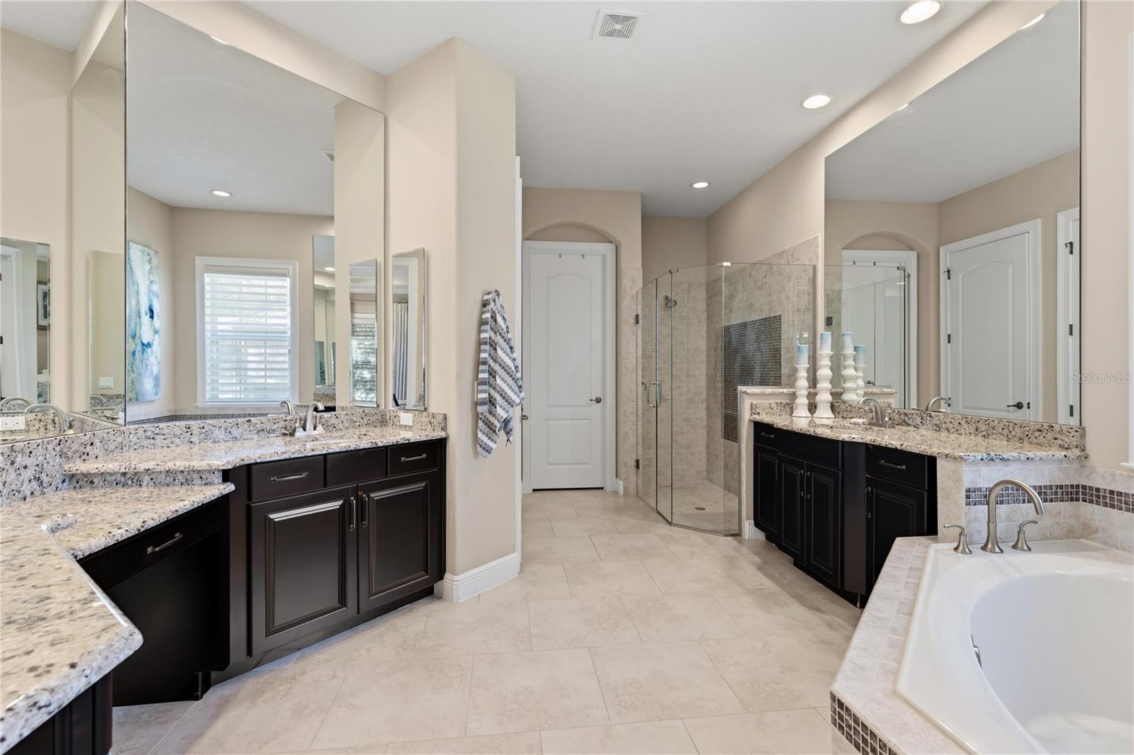 BELLA FORESTA - Residential