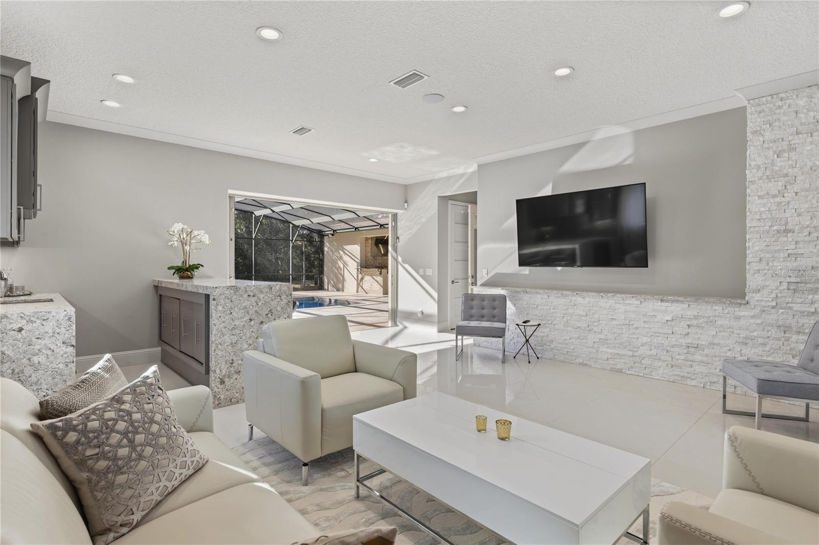 BELLA FORESTA - Residential