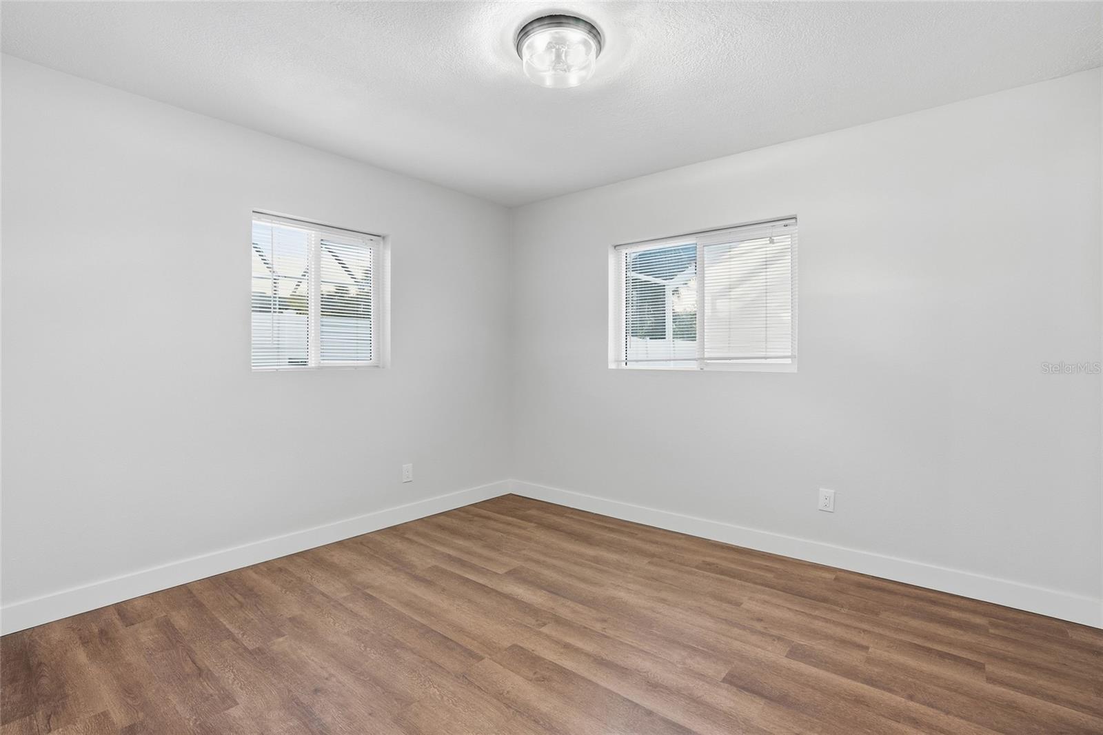 THREE PALMS POINT - Residential