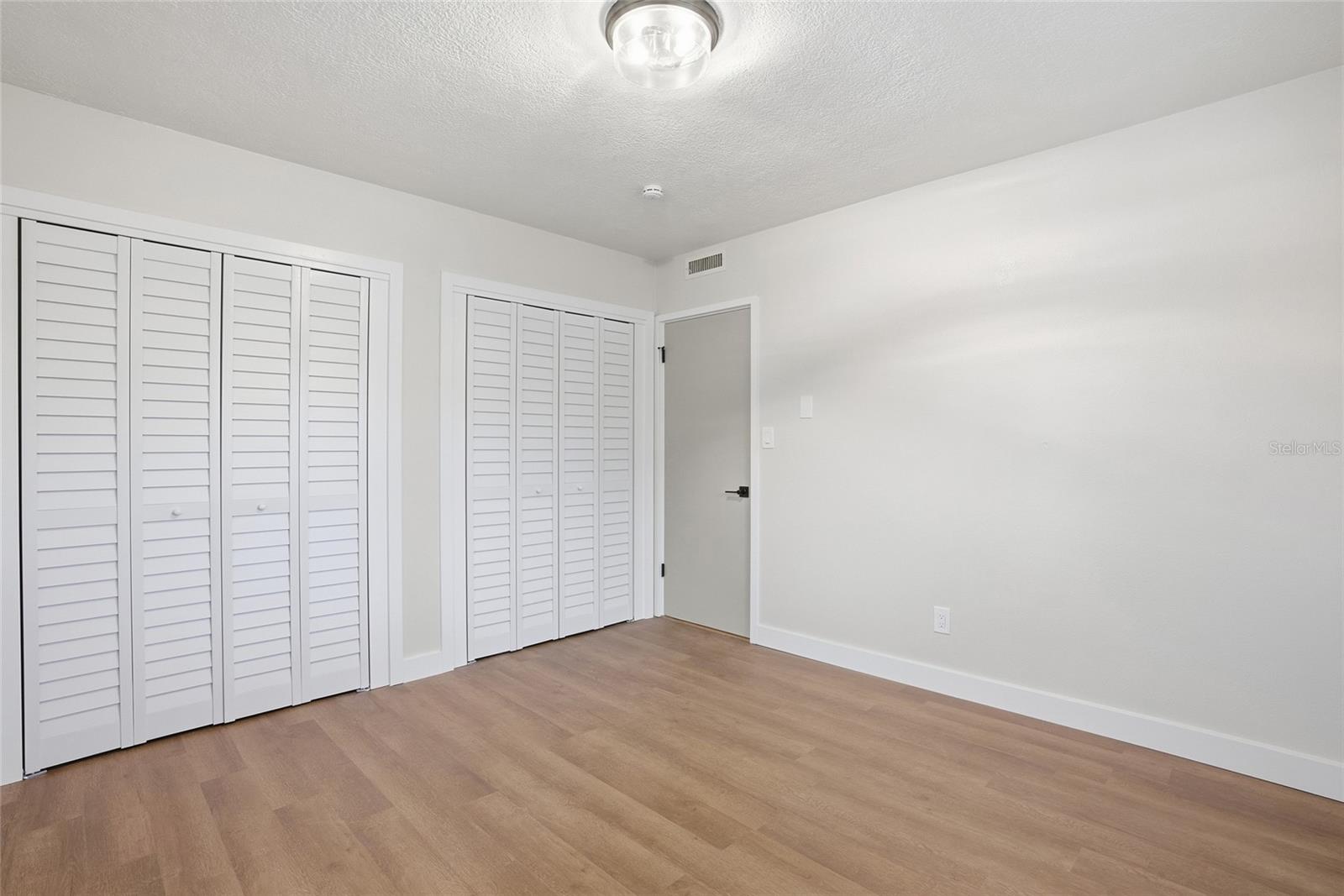 THREE PALMS POINT - Residential