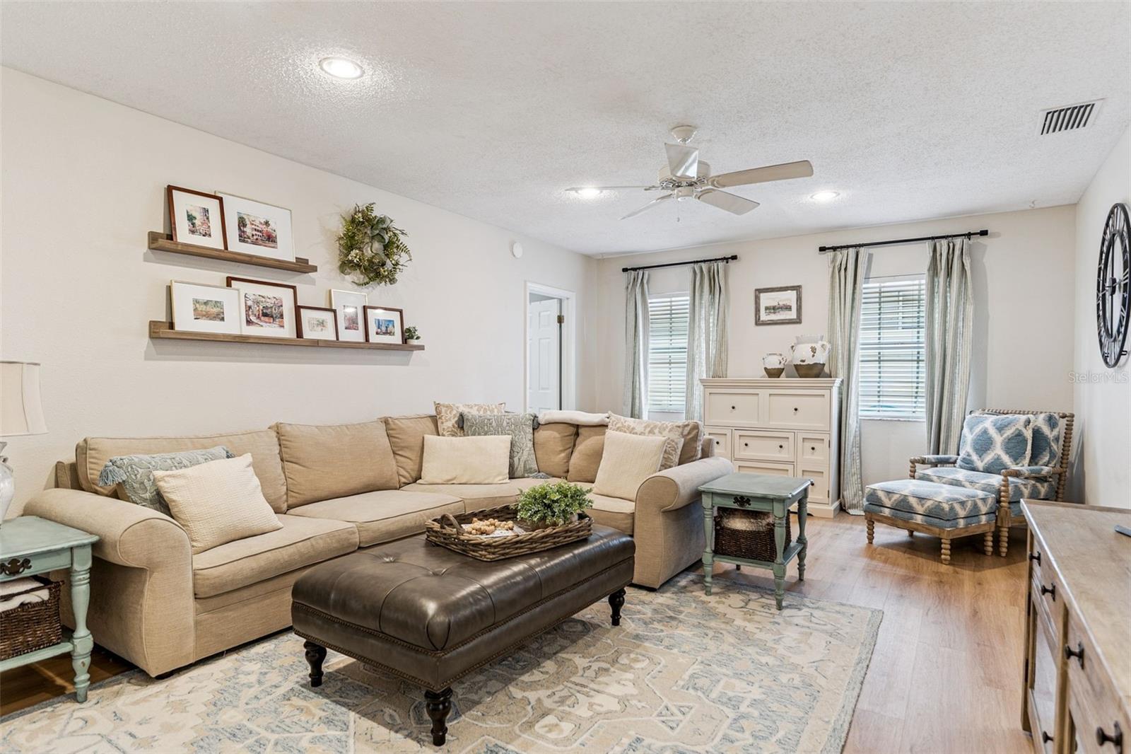 CLAIR MEL SUB - Residential