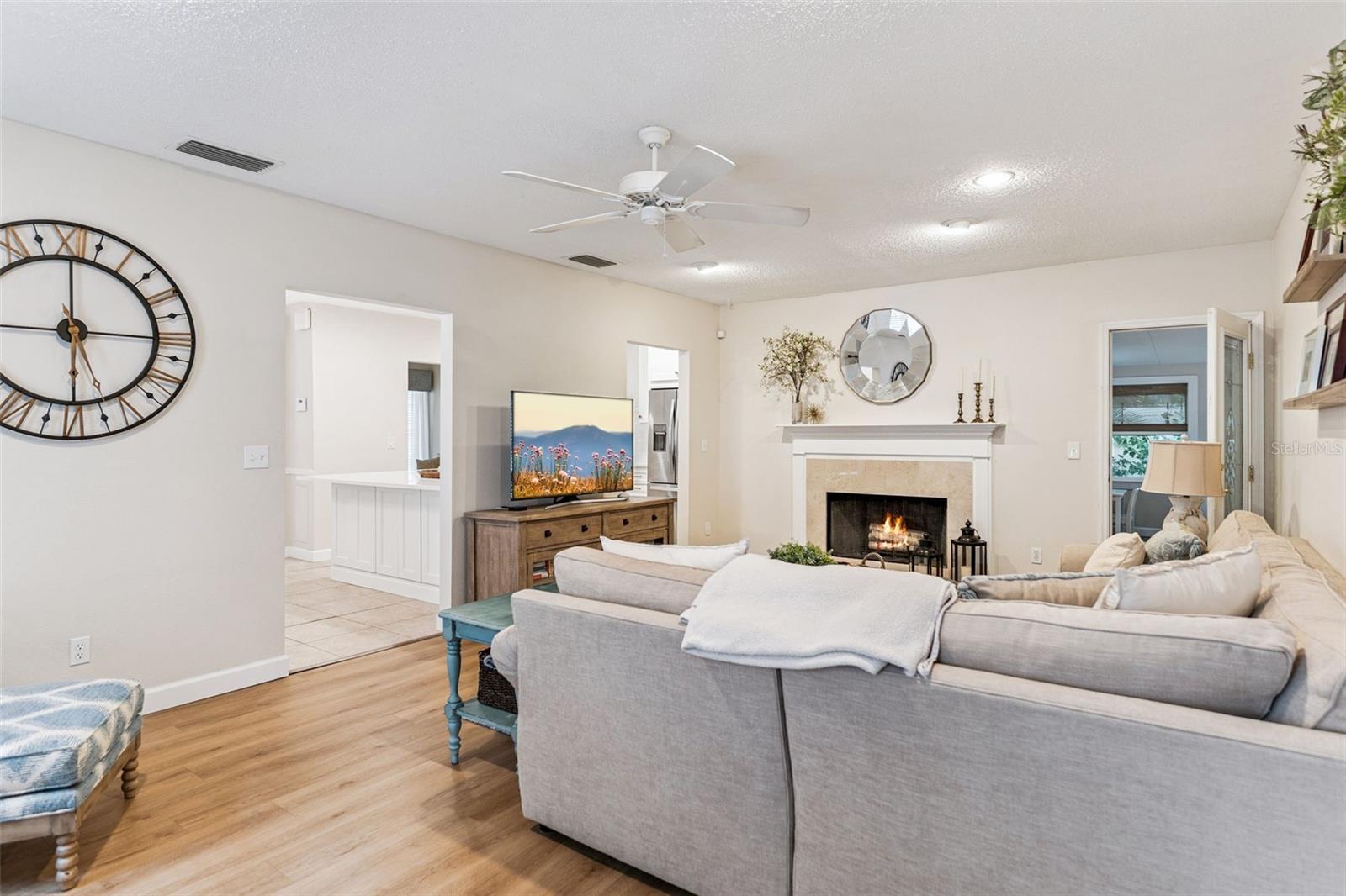 CLAIR MEL SUB - Residential