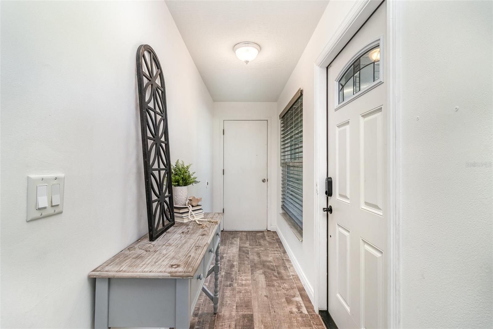 296 SANTA MARTIA STREET SW