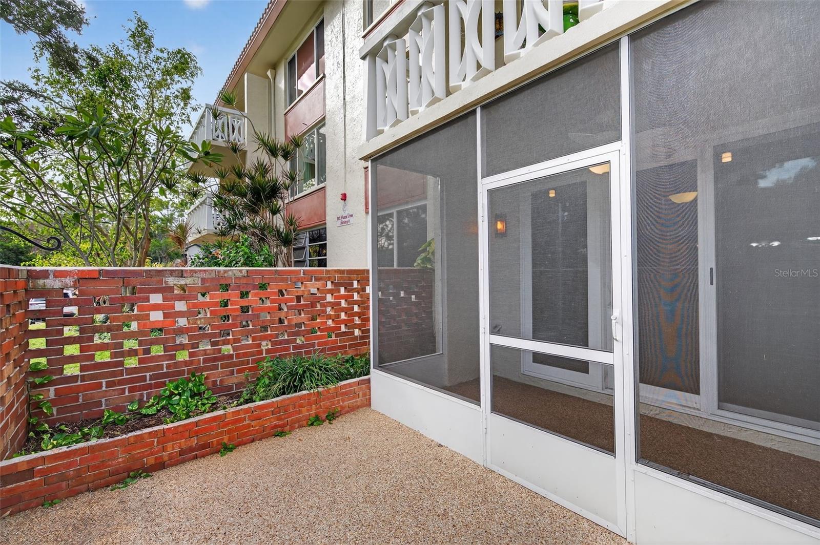 SEVILLE CONDO 4 - Residential