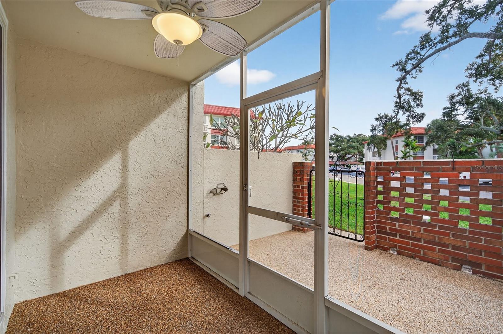 SEVILLE CONDO 4 - Residential