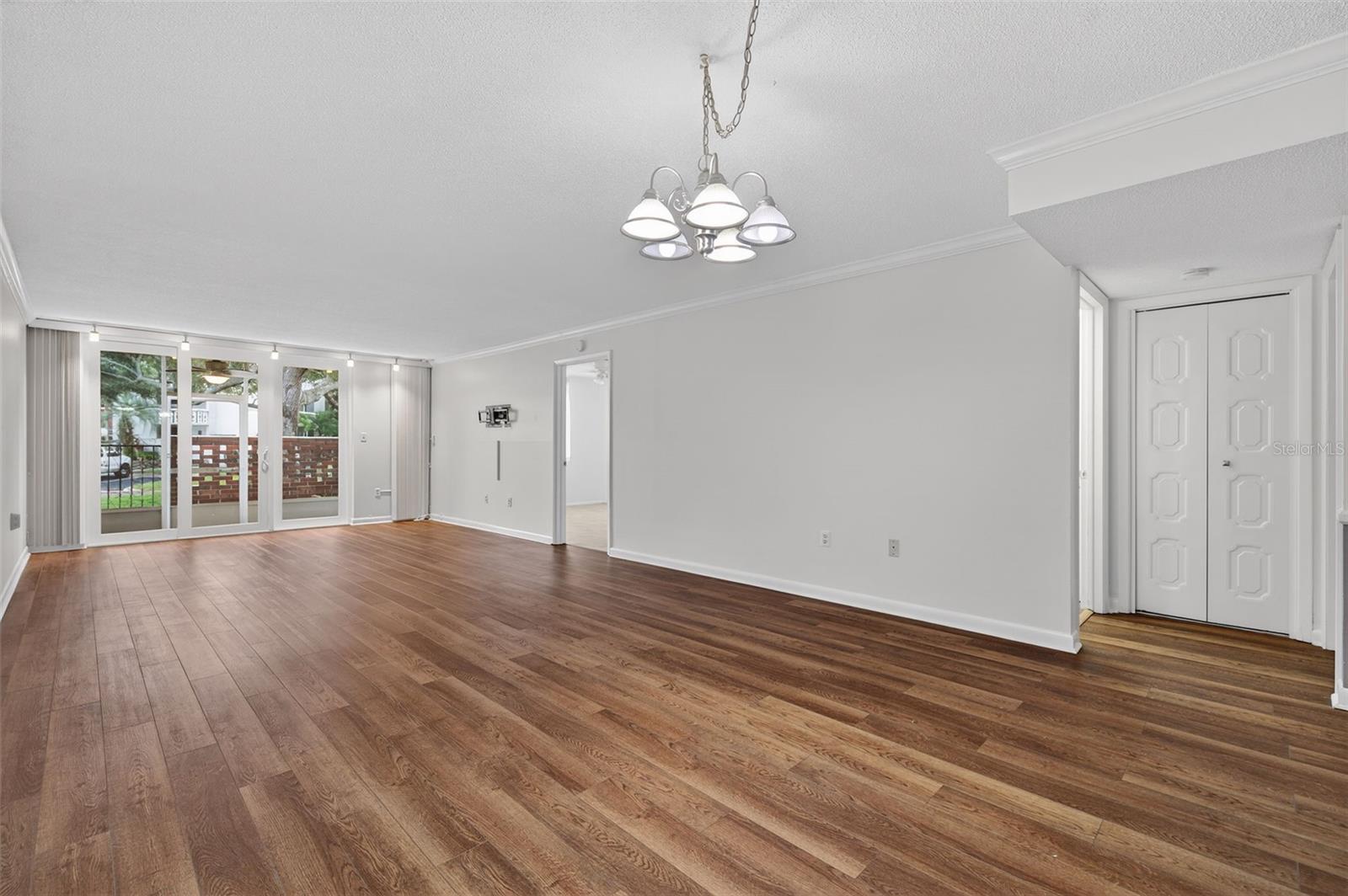 SEVILLE CONDO 4 - Residential