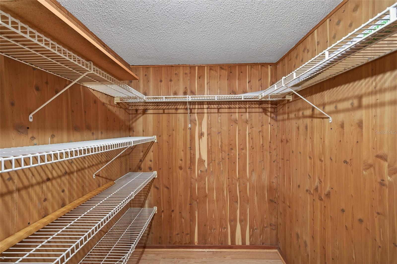 SEVILLE CONDO 4 - Residential