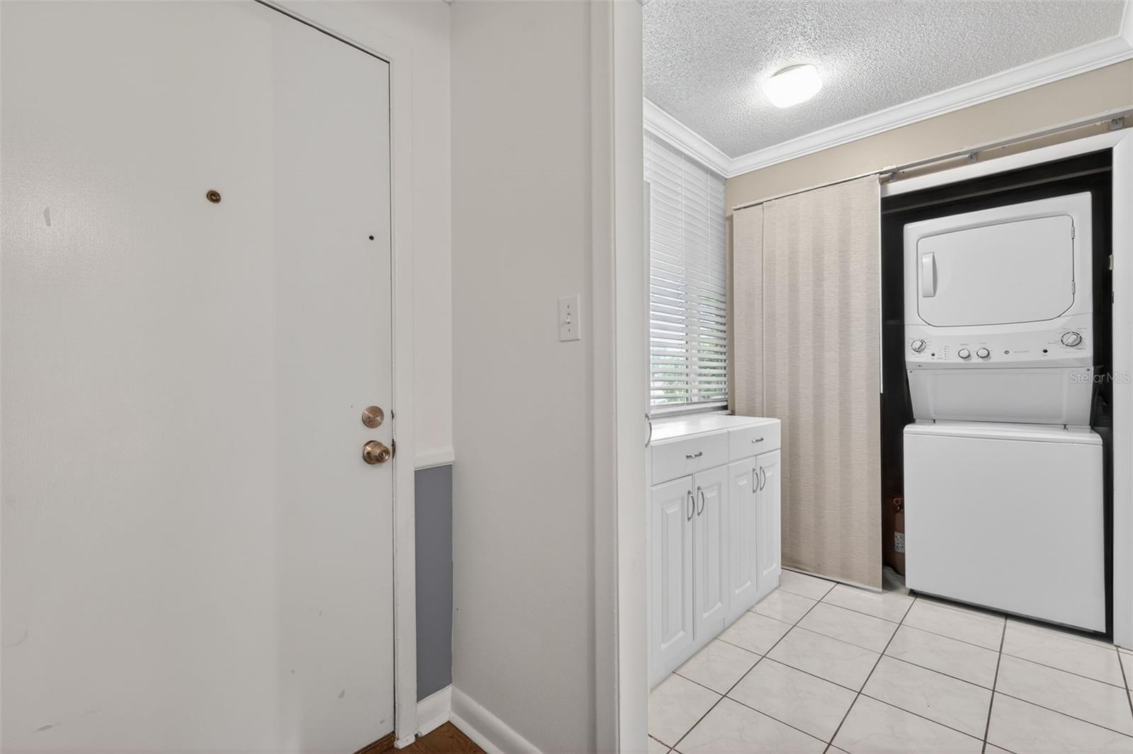 SEVILLE CONDO 4 - Residential