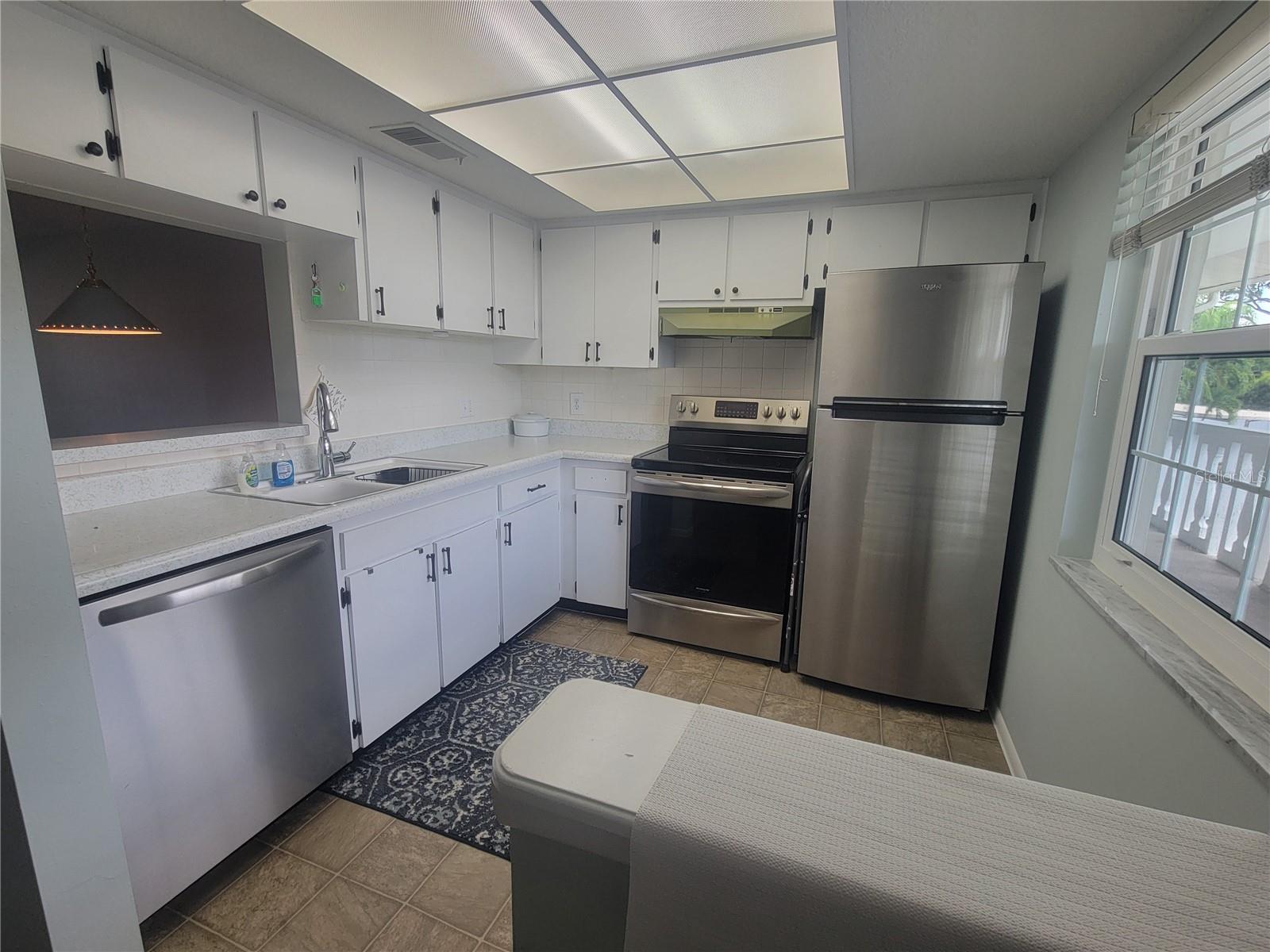 HEATHER LAKE APTS CONDO - Residential Lease