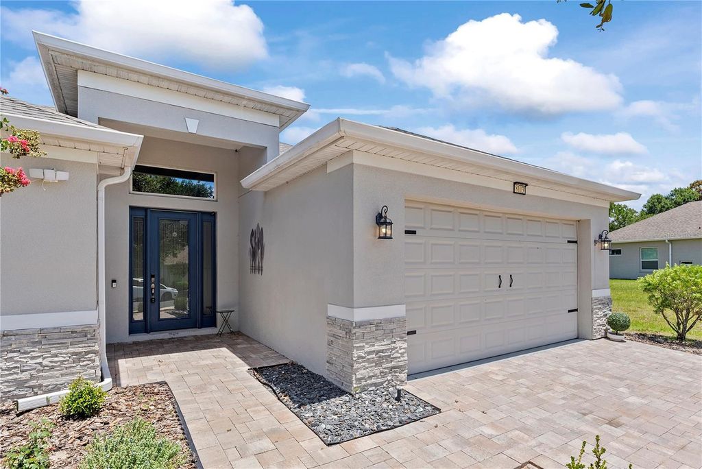 Photo of 8113 Bridgeport Bay Circle, Mount Dora, FL 32757 (MLS # O6419657)