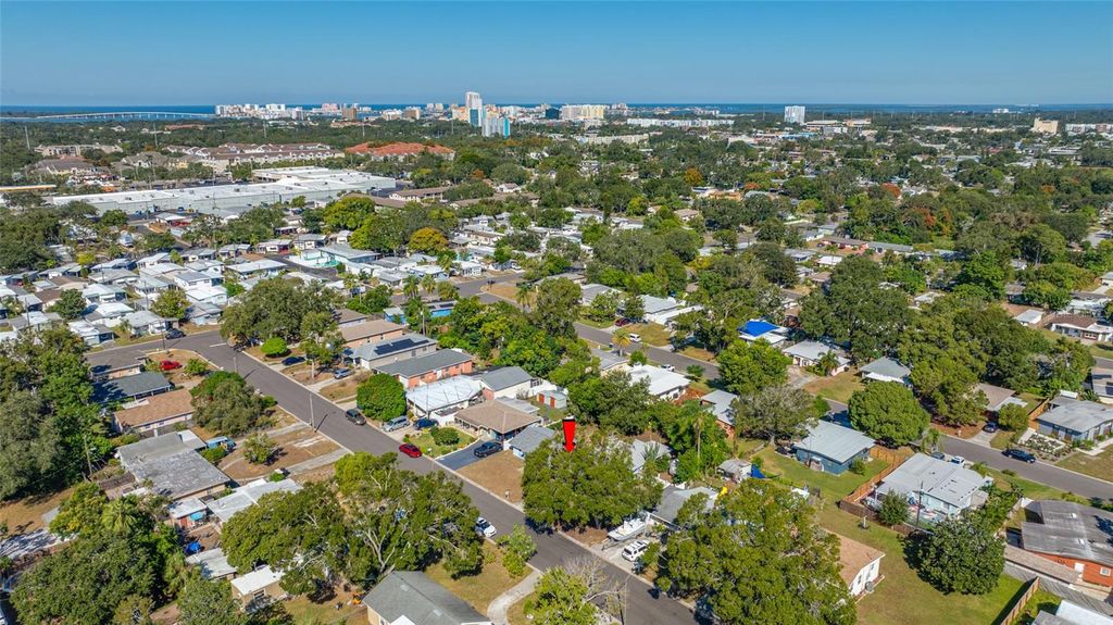 Photo of 1324 Milton Street, Clearwater, FL 33756 (MLS # A4668709)