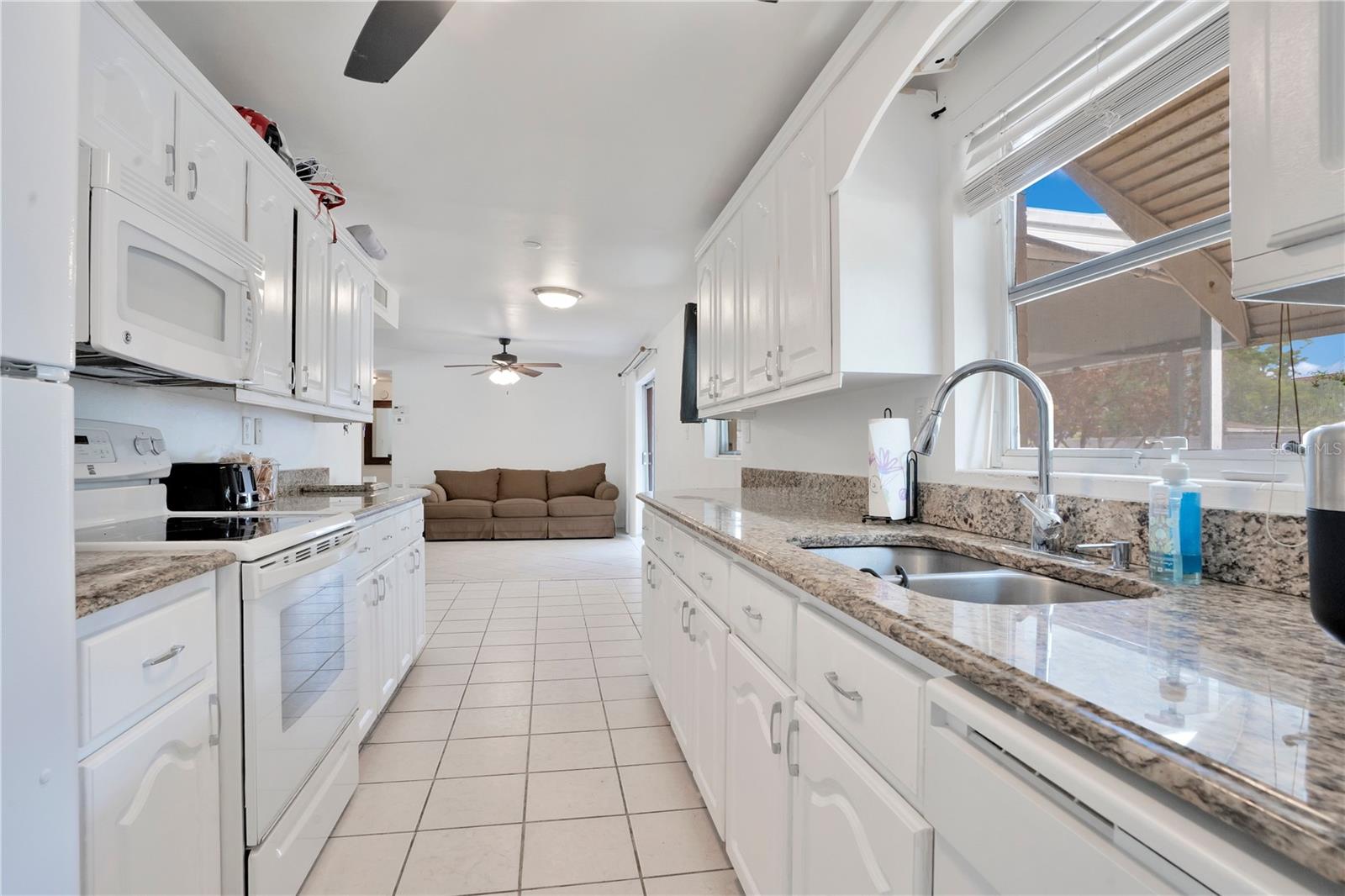 CLEVELAND HEIGHTS MANOR - Residential